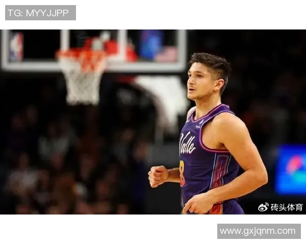 重庆篮球队逆袭之路揭秘：从低谷到巅峰的奋斗与荣耀